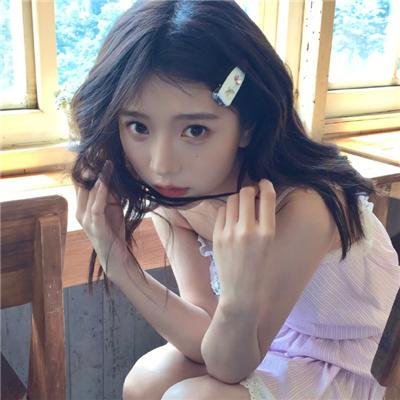 踏浪女人